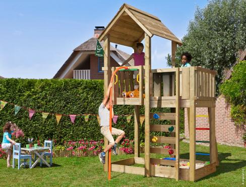 Jungle Mansion | Spielturm aus Holz mit Feuerwehrstange