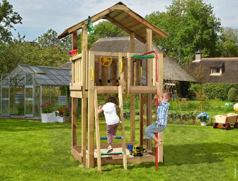 Jungle Chalet | Spielturm aus Holz mit Feuerwehrstange